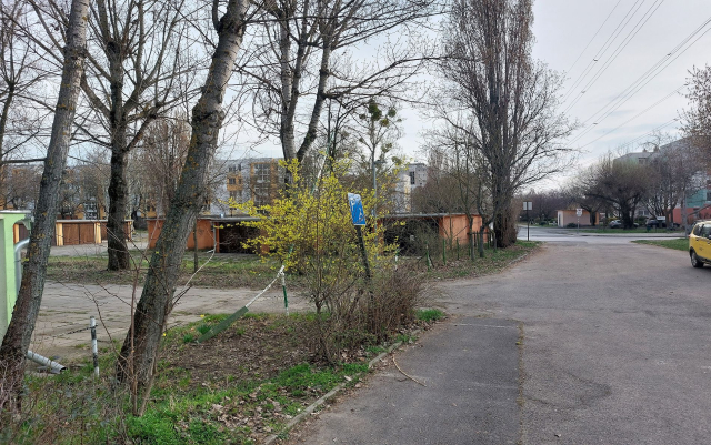 Eladó Garázs Budapest XVIII. kerület Lakatostelep