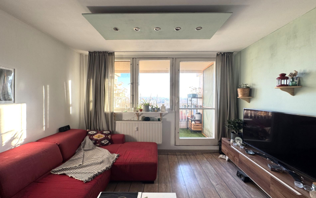 Eladó Panel lakás Budapest III. kerület Békásmegyeri ltp. Duna felől