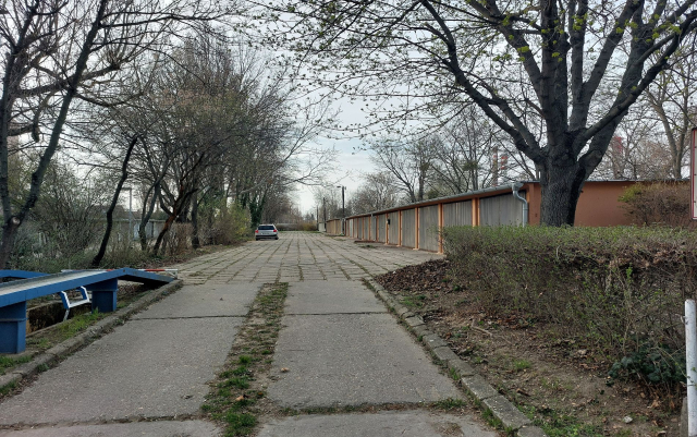 Eladó Garázs Budapest XVIII. kerület Lakatostelep