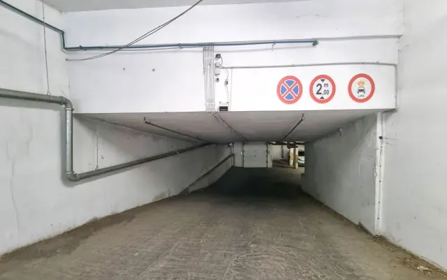Eladó Garázs Budapest VIII. kerület Józsefváros (Nagykörúton kívül)