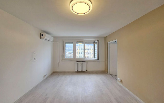 Eladó Panel lakás Budapest III. kerület Óbuda