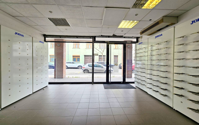 Eladó Üzlethelyiség Budapest IV. kerület Újpest-Központ