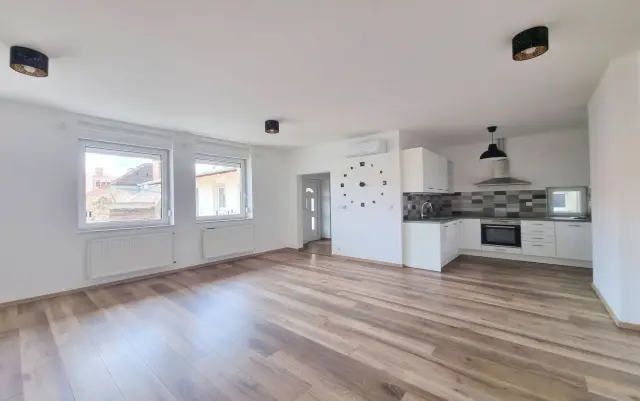Kiadó Tégla lakás Budapest VII. kerület Erzsébetváros (Nagykörúton kívül)