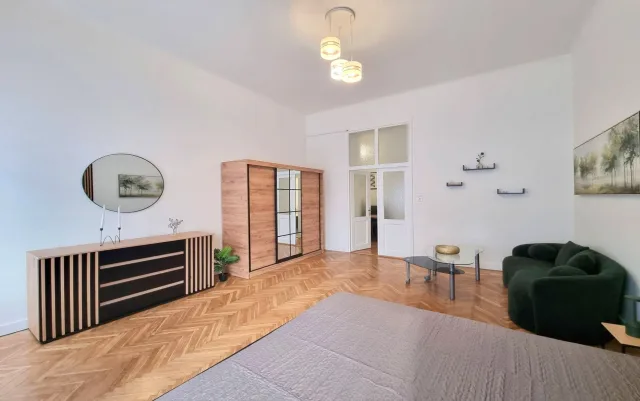 Kiadó Tégla lakás Budapest VII. kerület Erzsébetváros (Nagykörúton kívül)