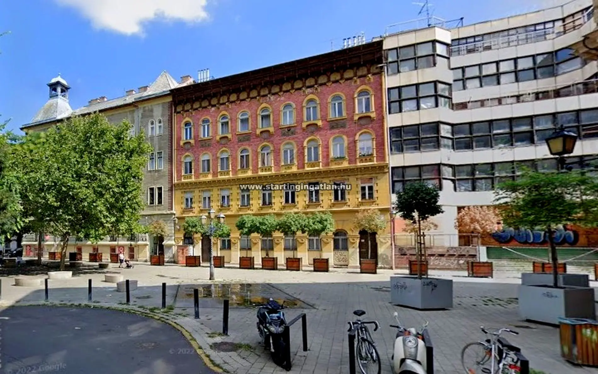 Eladó Üzlethelyiség Budapest VII. kerület, Almássy tér fotó