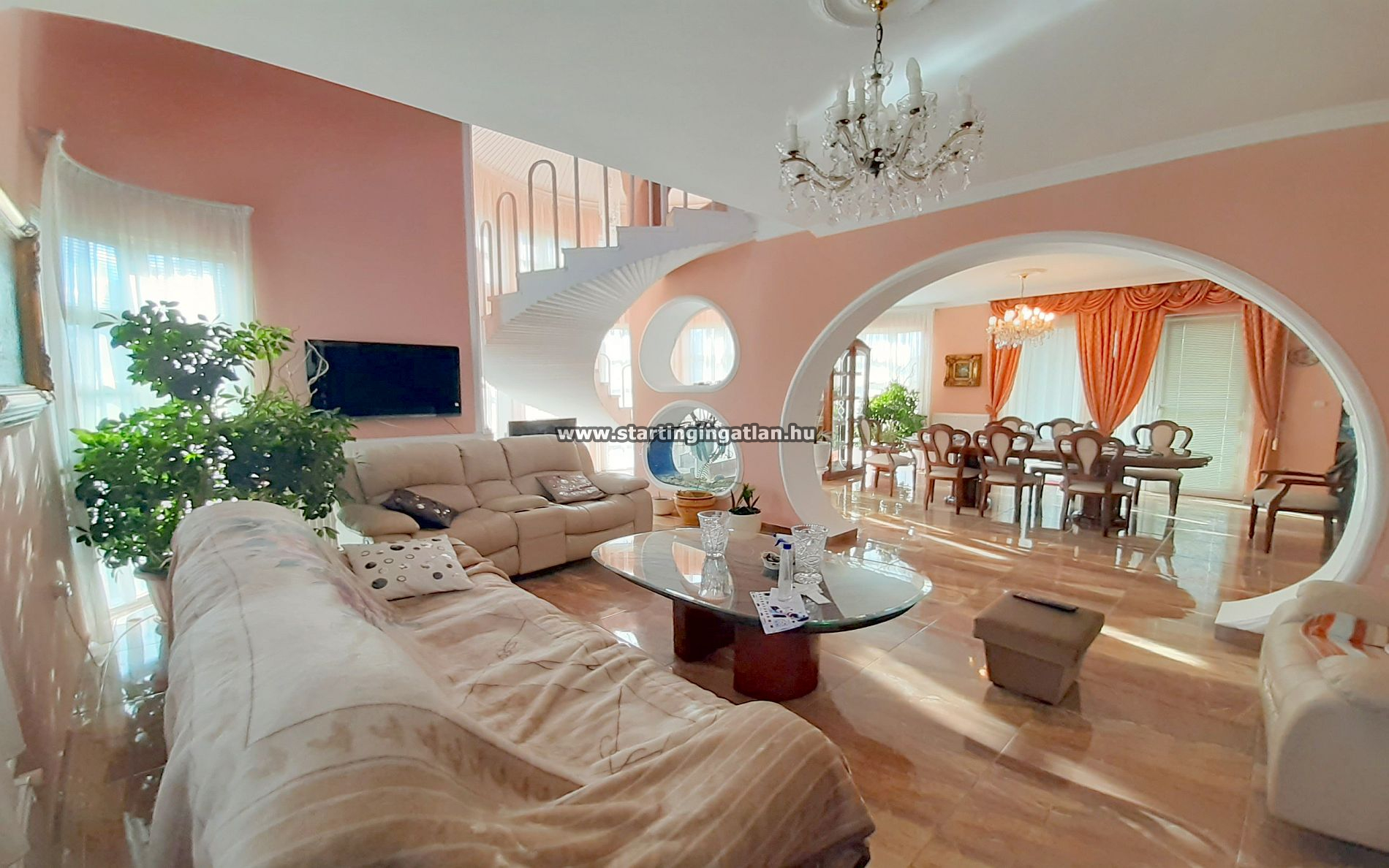 aaaaaaEladó Ikerház Budapest XVIII. kerület