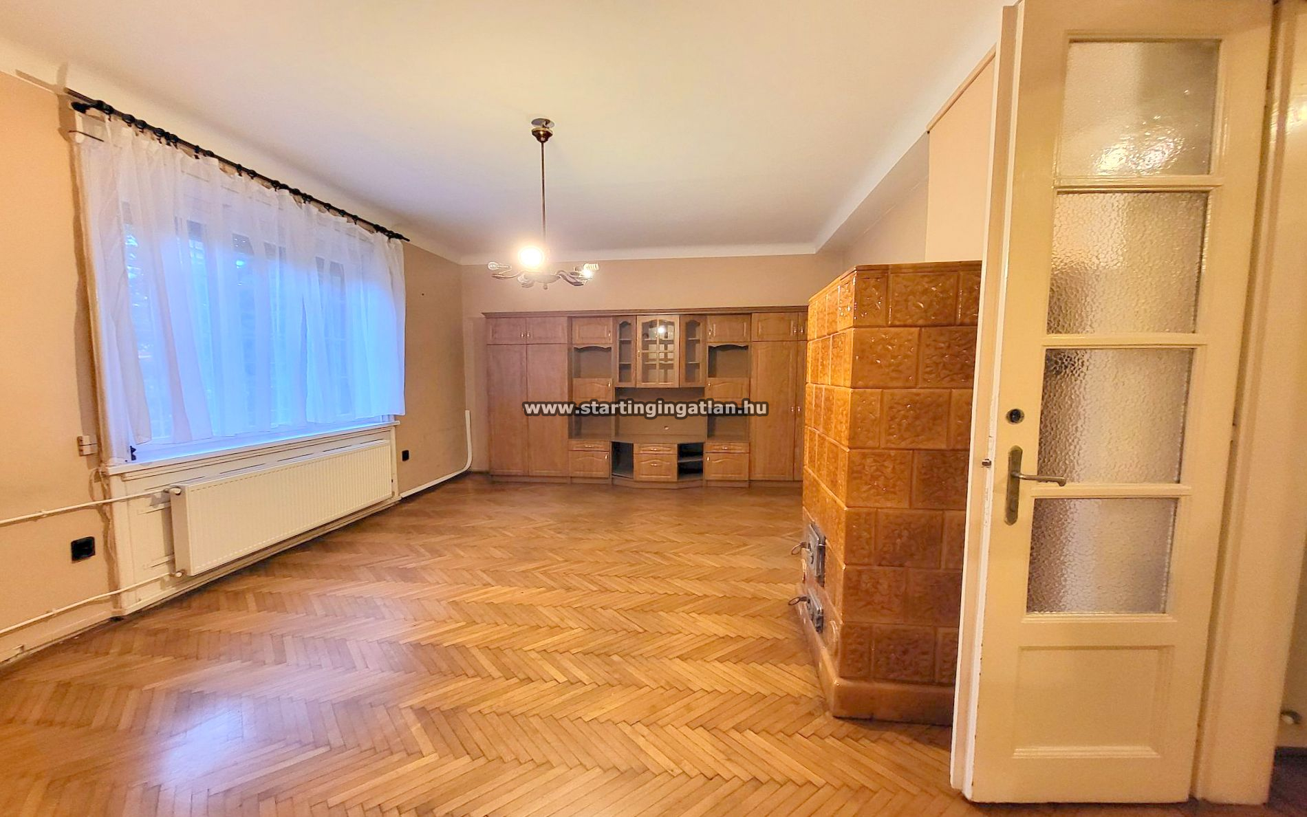 aaaaaaKiadó Iroda Budapest XIV. kerület