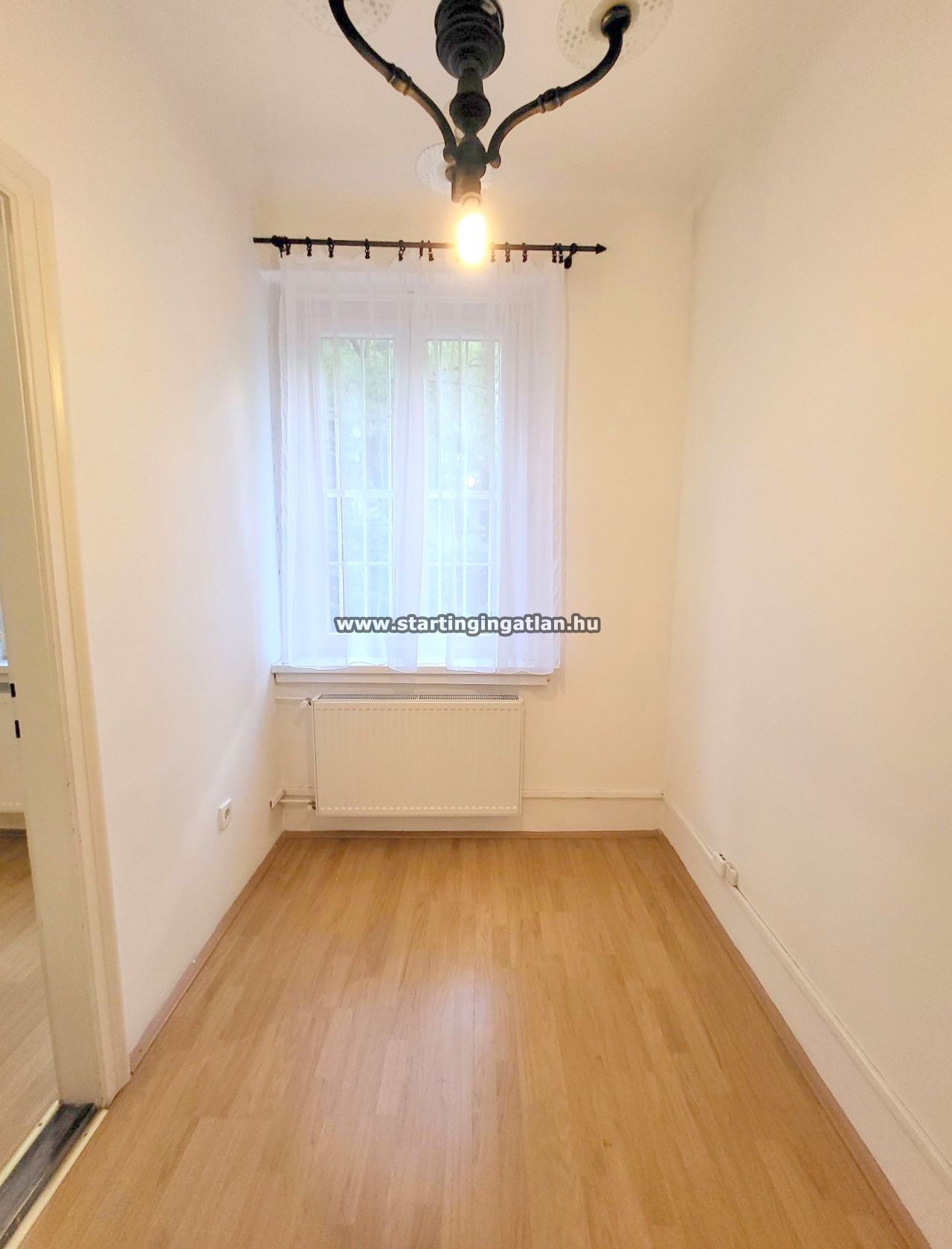 aaaaaaKiadó Iroda Budapest XIV. kerület