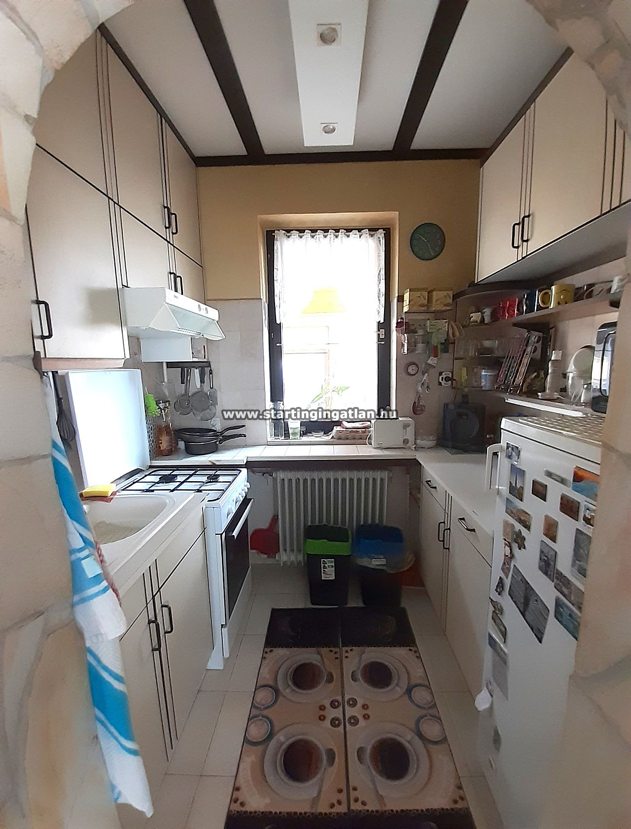 aaaaaaEladó Ikerház Budapest XVIII. kerület