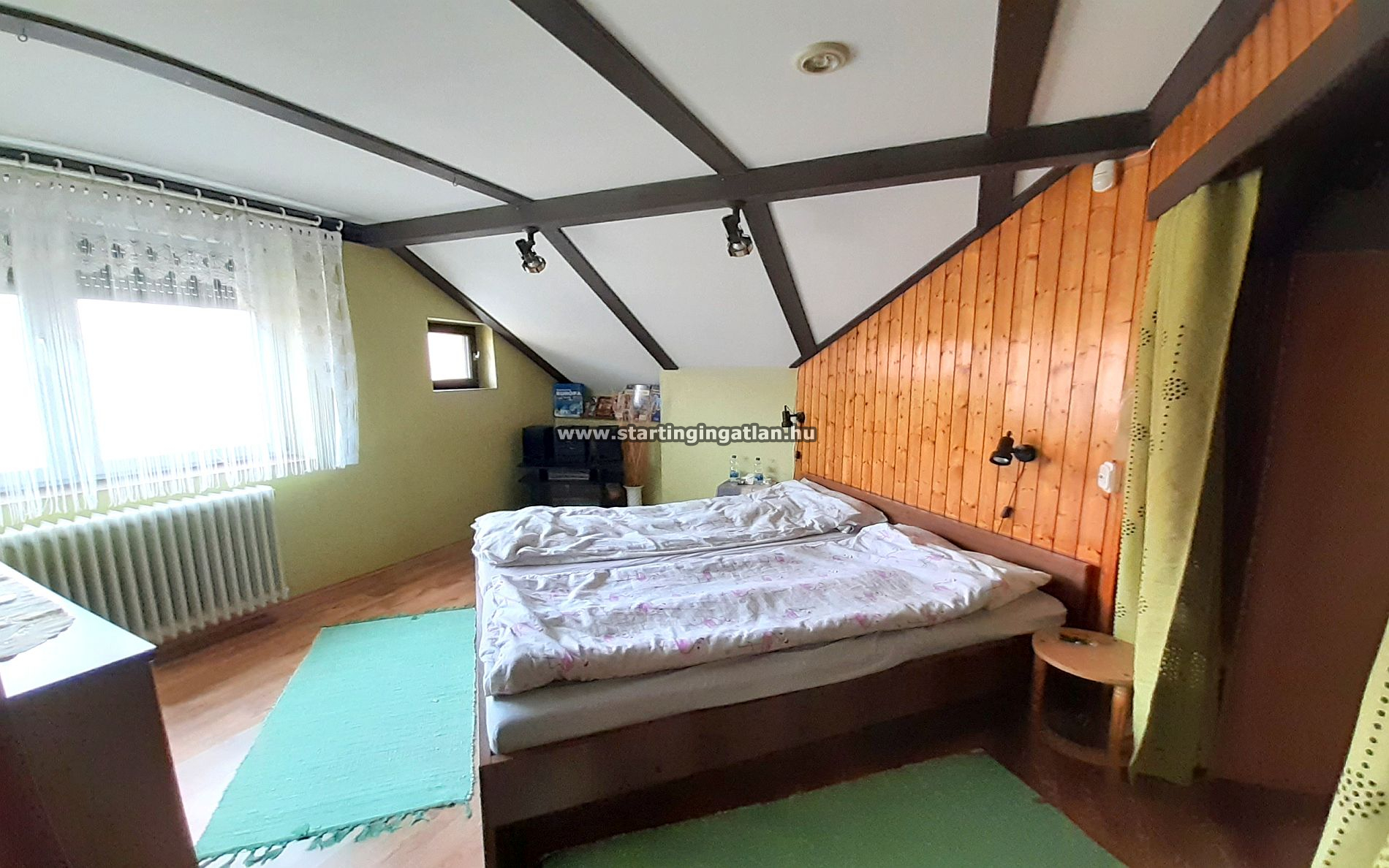 aaaaaaEladó Ikerház Budapest XVIII. kerület