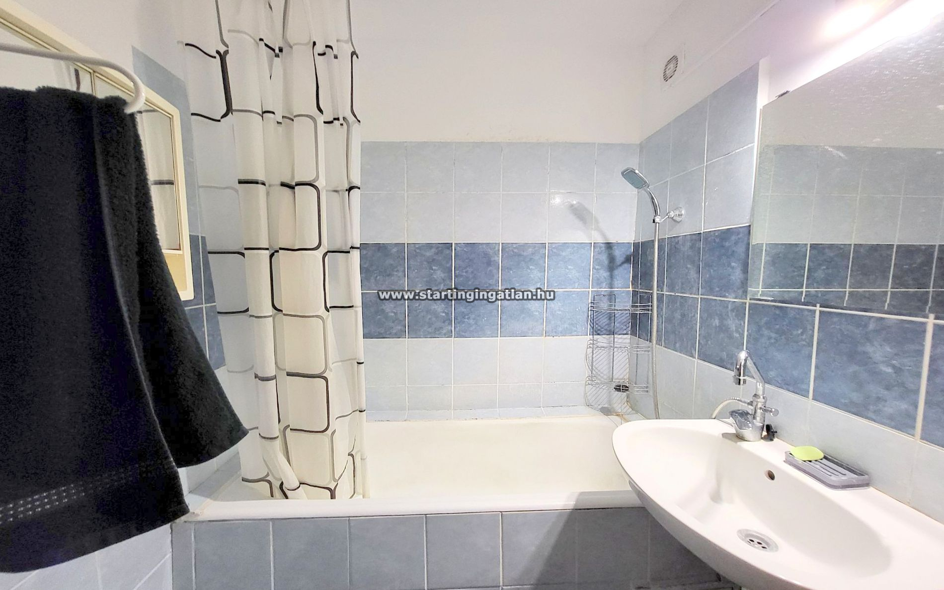 aaaaaaEladó Panel lakás Budapest XV. kerület