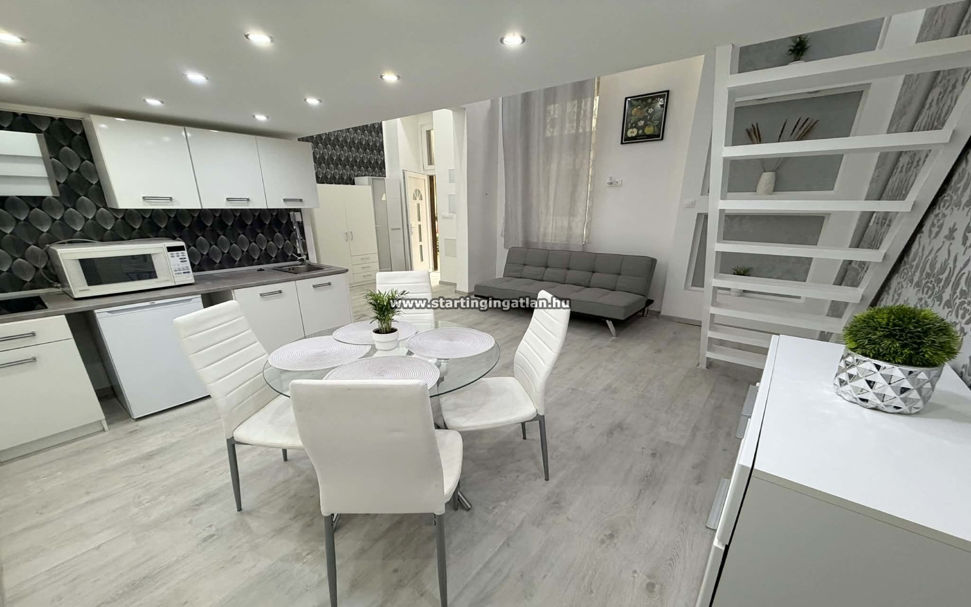 aaaaaaEladó Tégla lakás Budapest VI. kerület