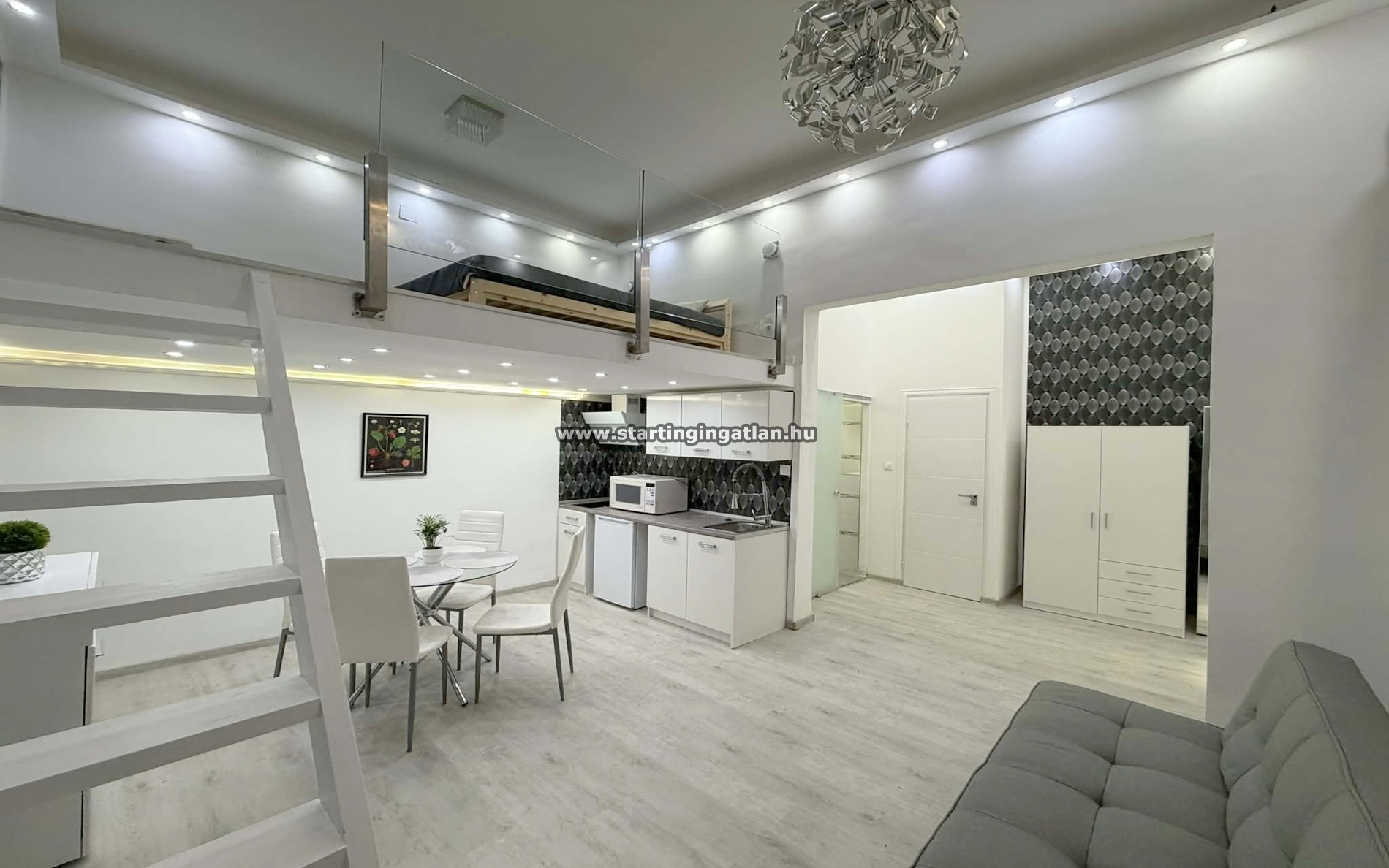 aaaaaaEladó Tégla lakás Budapest VI. kerület