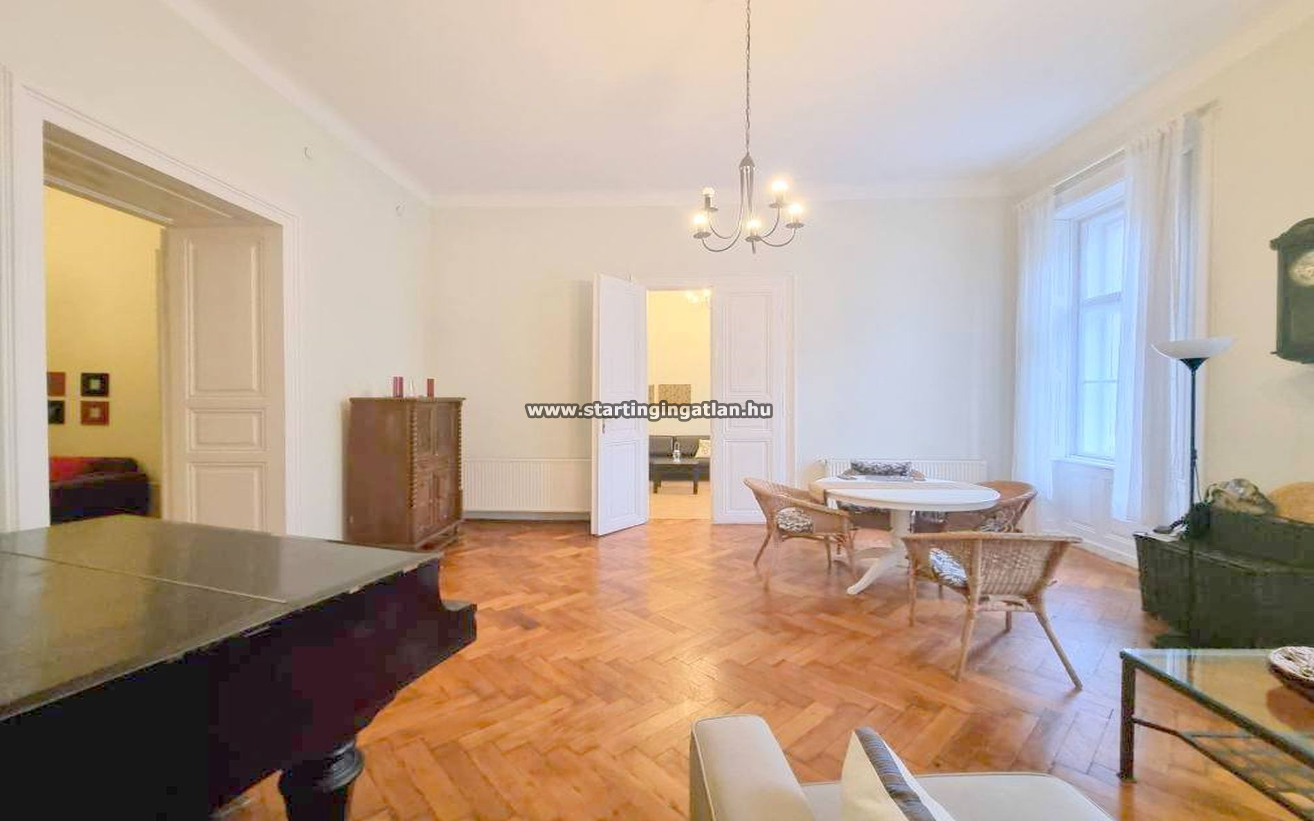 Budapest VI. kerület Tégla lakás Eladó