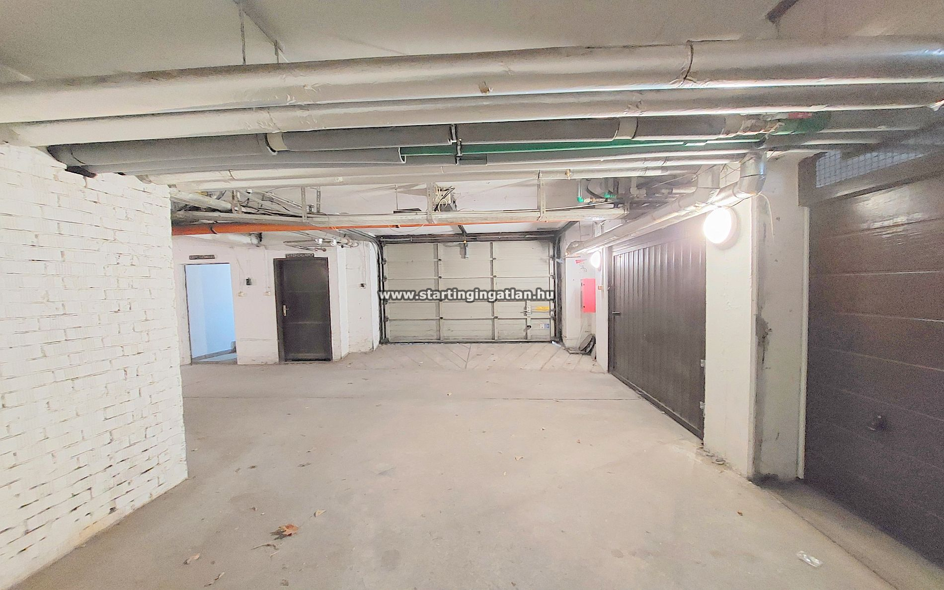 aaaaaaEladó Garázs Budapest XVIII. kerület