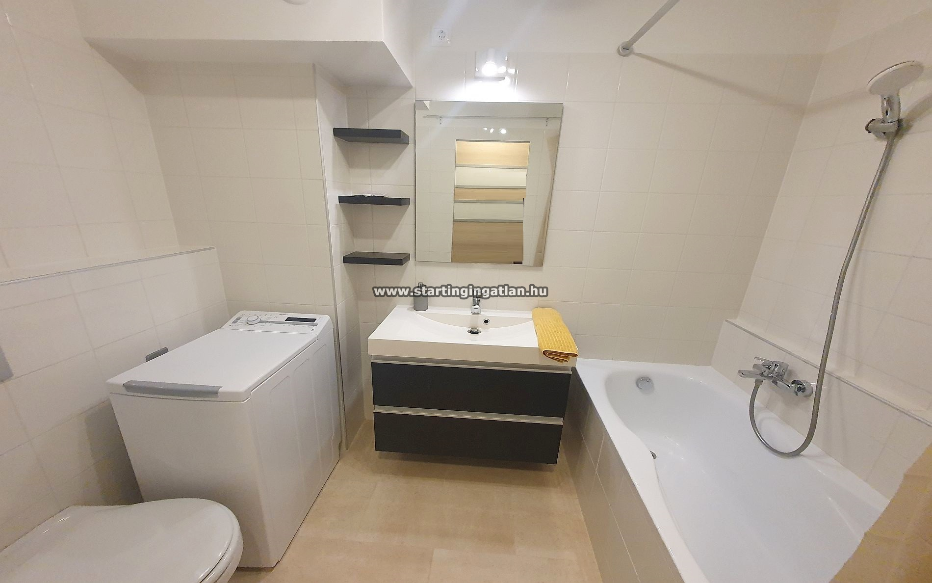 aaaaaaEladó Panel lakás Budapest XIII. kerület