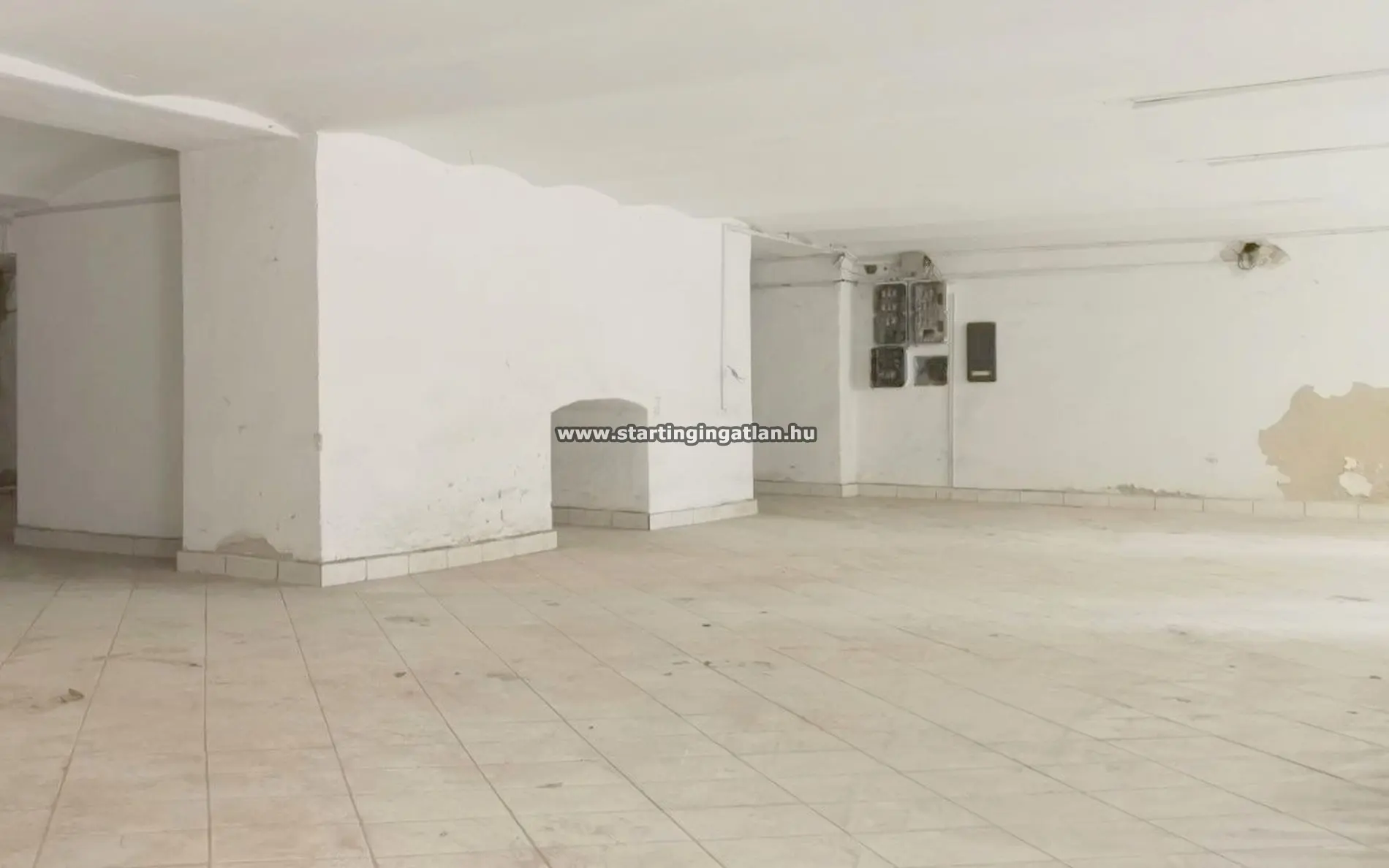 Eladó Raktár Budapest VIII. kerület, Baross utca kép 2