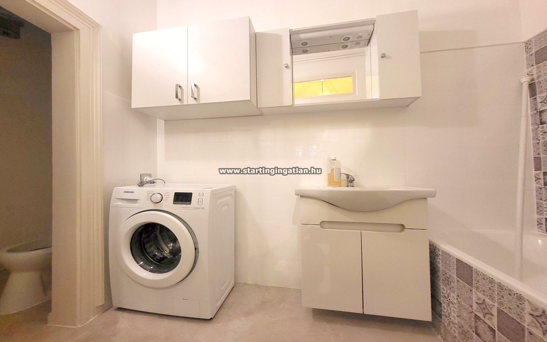 aaaaaaKiadó Családi ház Budapest XV. kerület