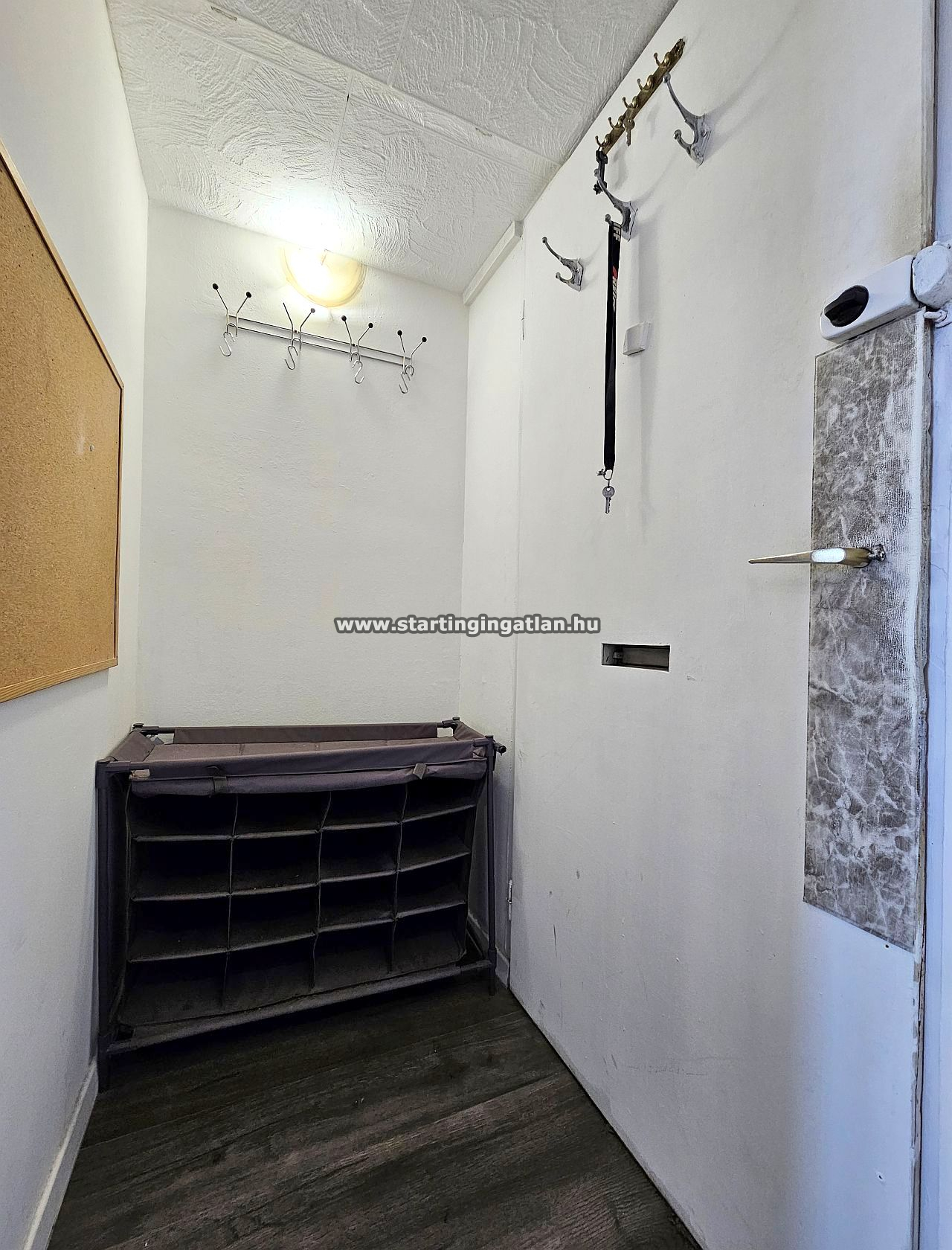 aaaaaaEladó Panel lakás Budapest III. kerület