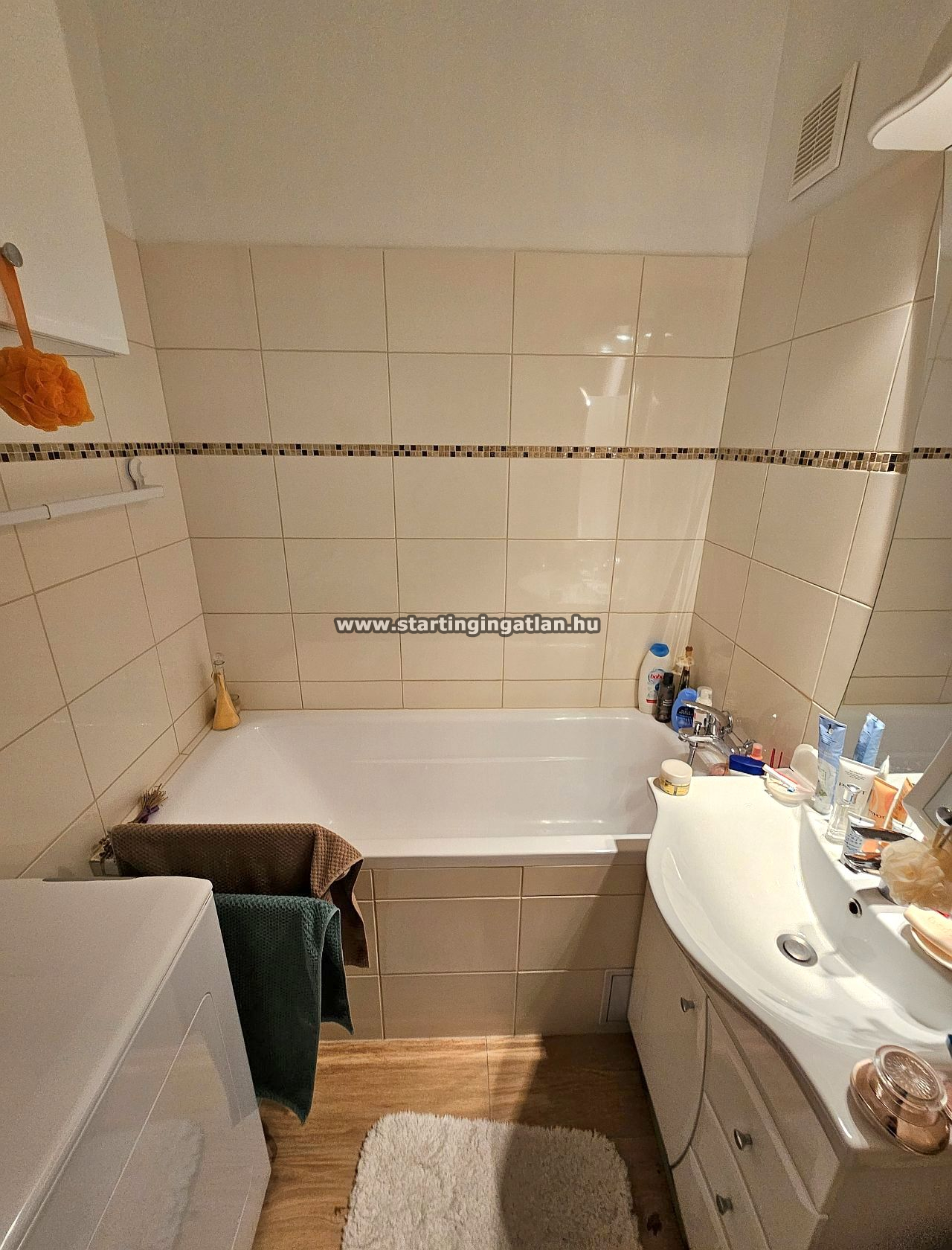 aaaaaaEladó Panel lakás Budapest IV. kerület