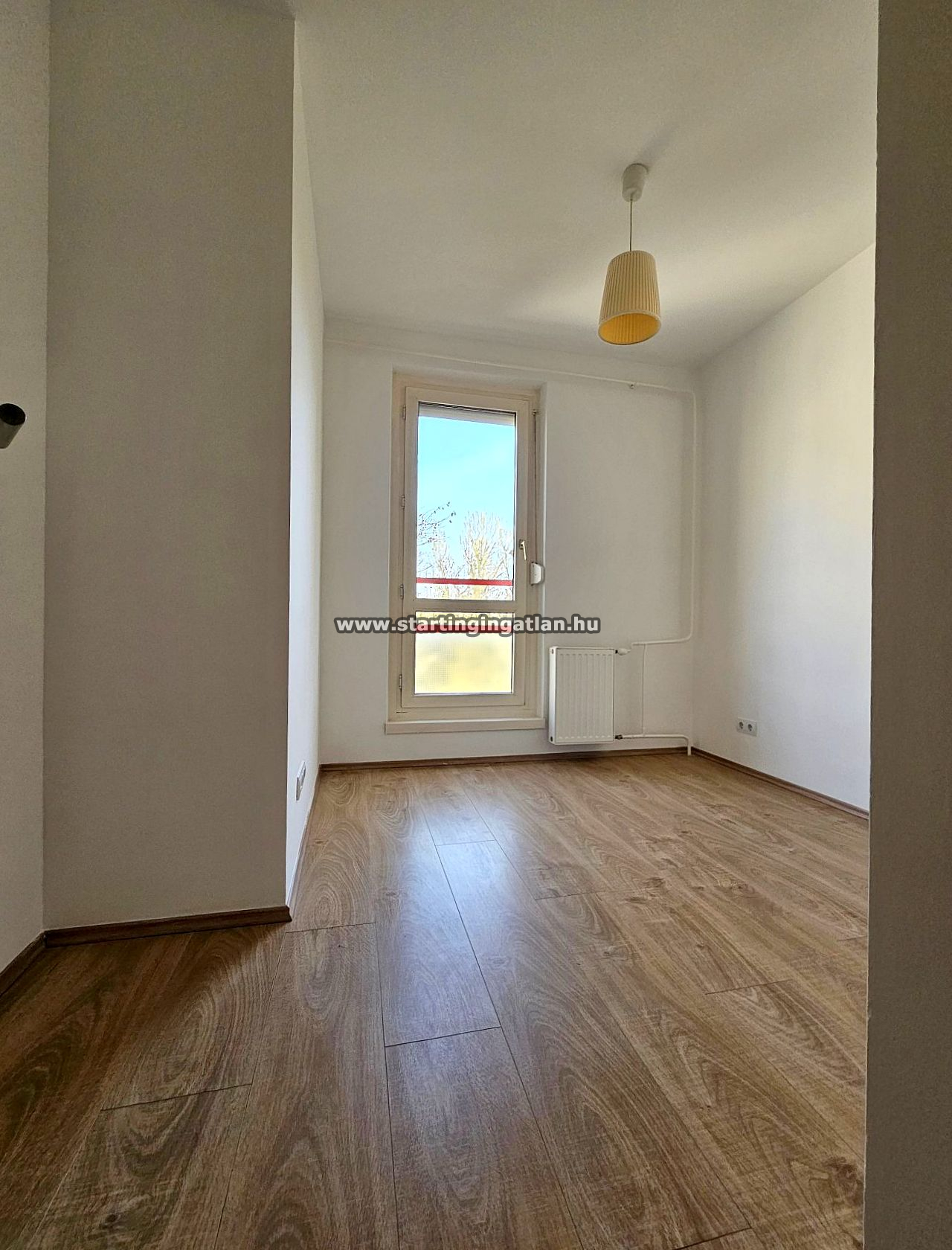 aaaaaaEladó Panel lakás Budapest III. kerület