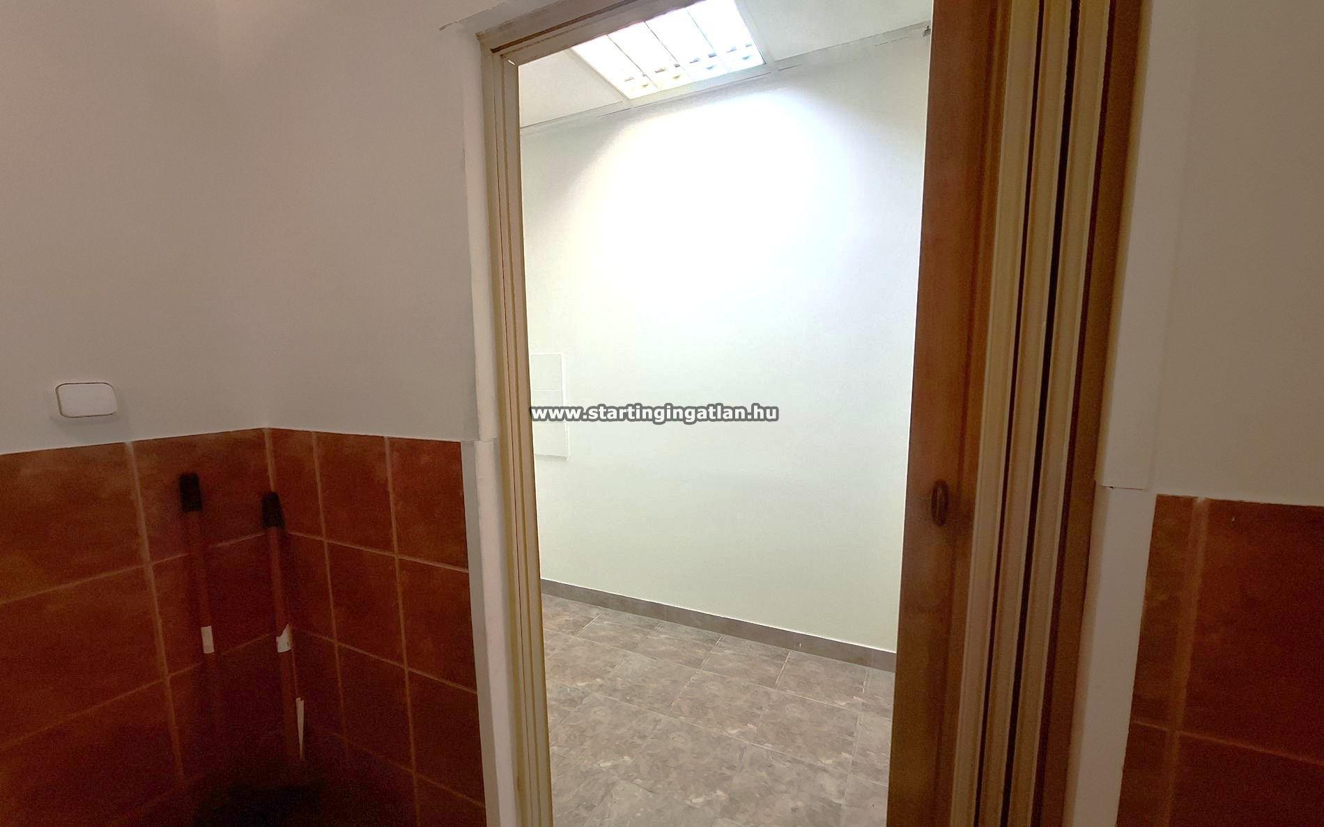 aaaaaaEladó Üzlethelyiség Budapest X. kerület