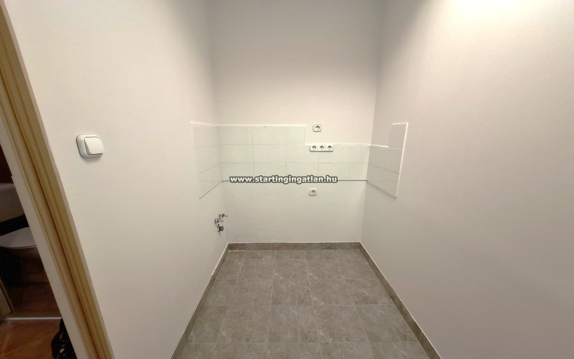 aaaaaaEladó Üzlethelyiség Budapest X. kerület