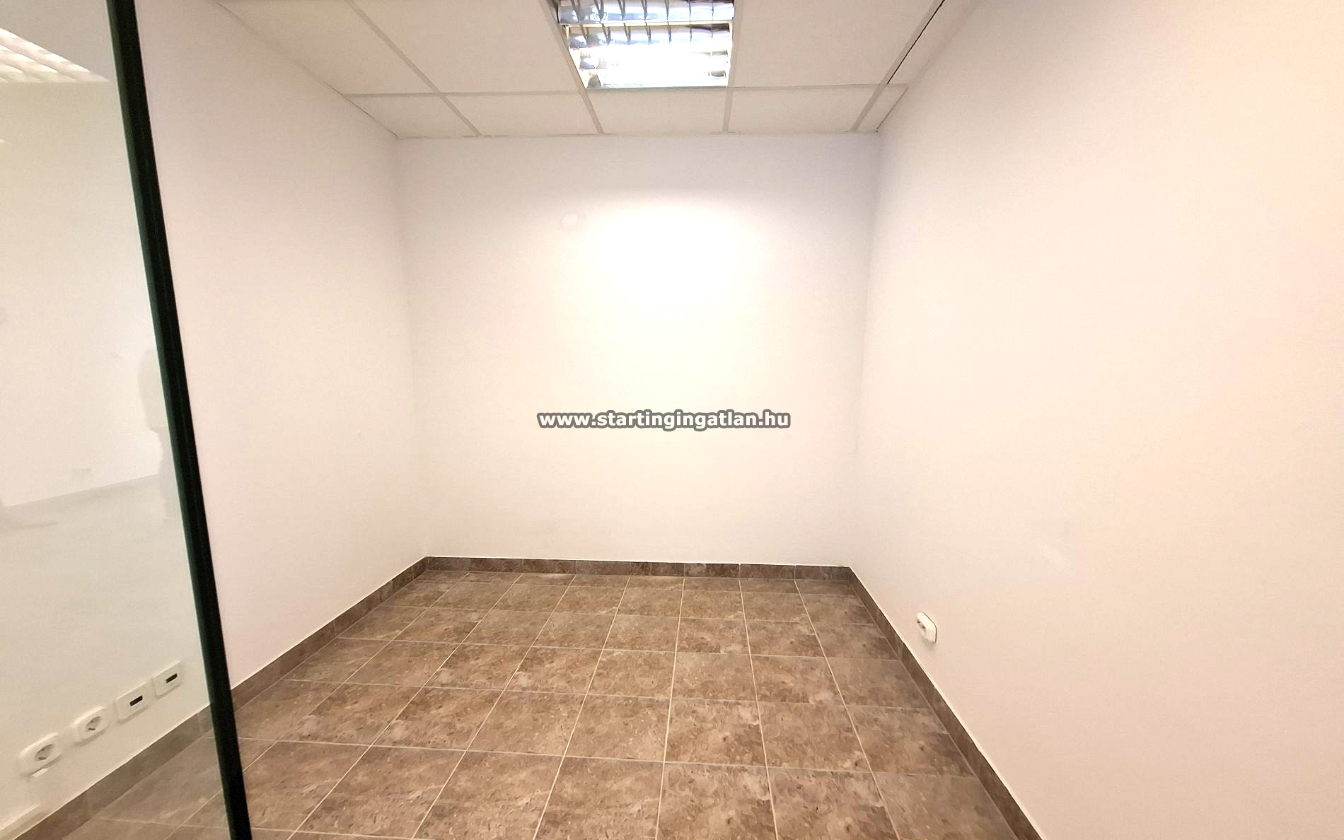 aaaaaaEladó Üzlethelyiség Budapest X. kerület