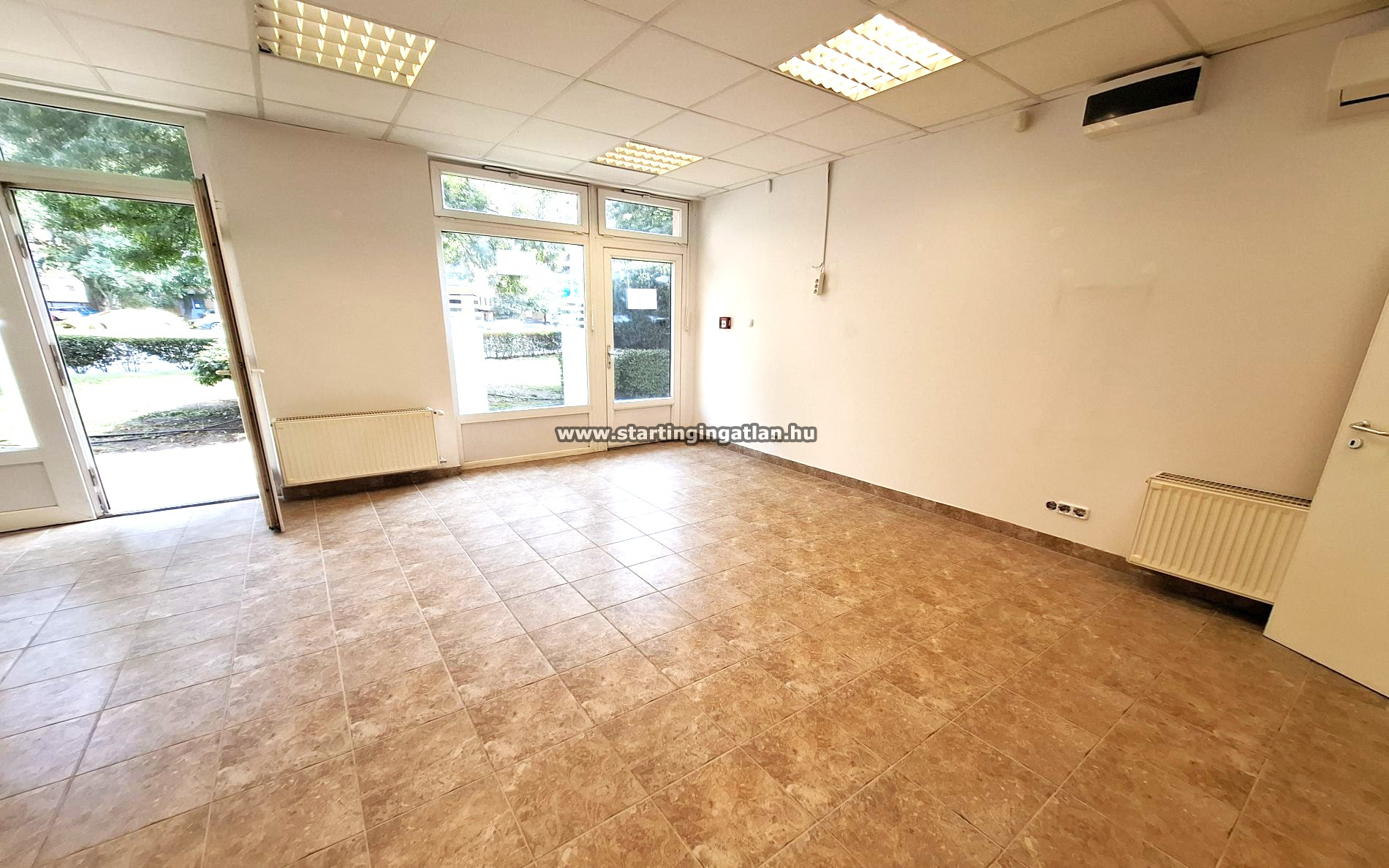 aaaaaaEladó Üzlethelyiség Budapest X. kerület