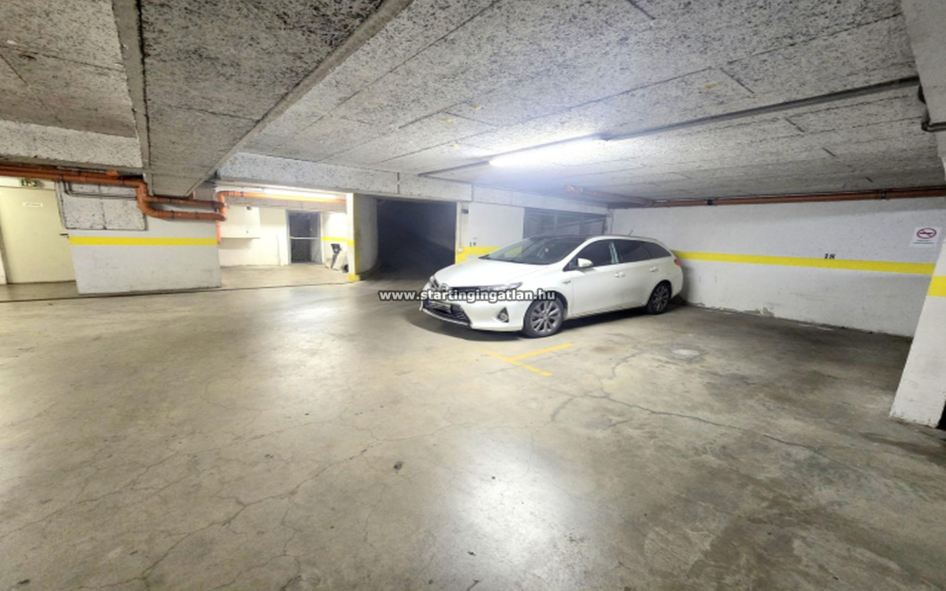 Budapest IX. kerület Garázs Eladó