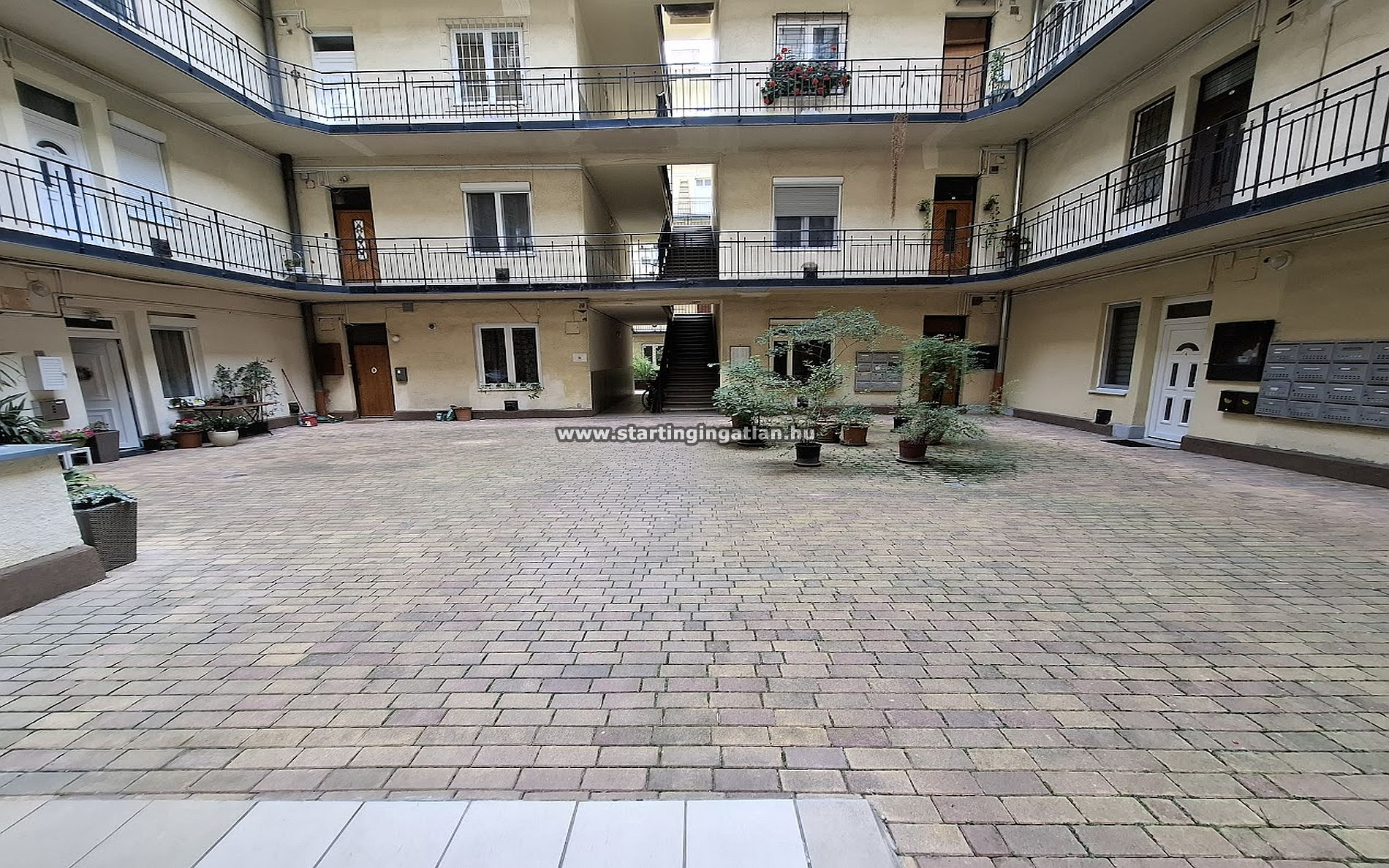 Budapest XI. kerület Raktár Eladó