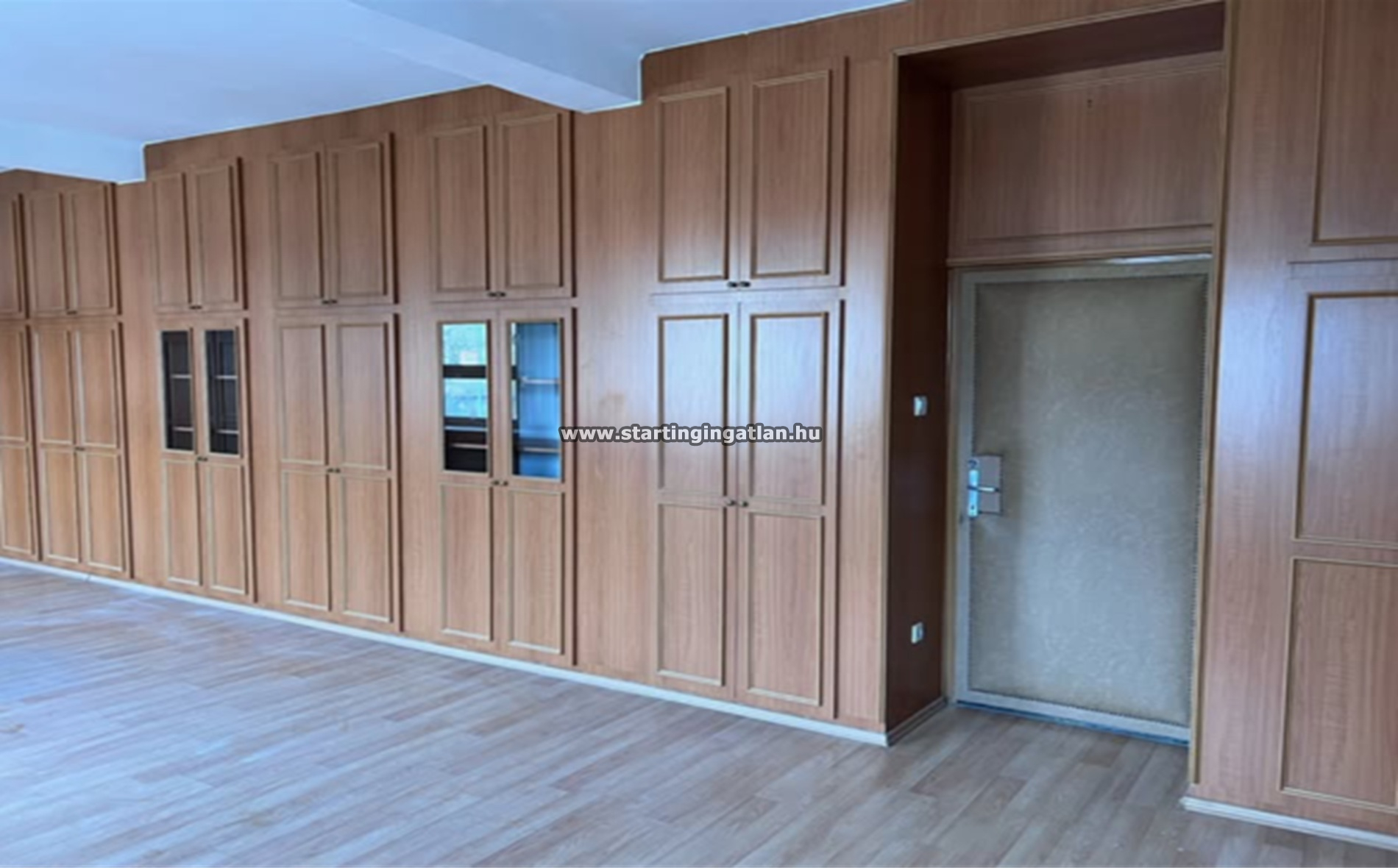 Kiadó Iroda Budapest X. kerület, Kőbányai út kép 9