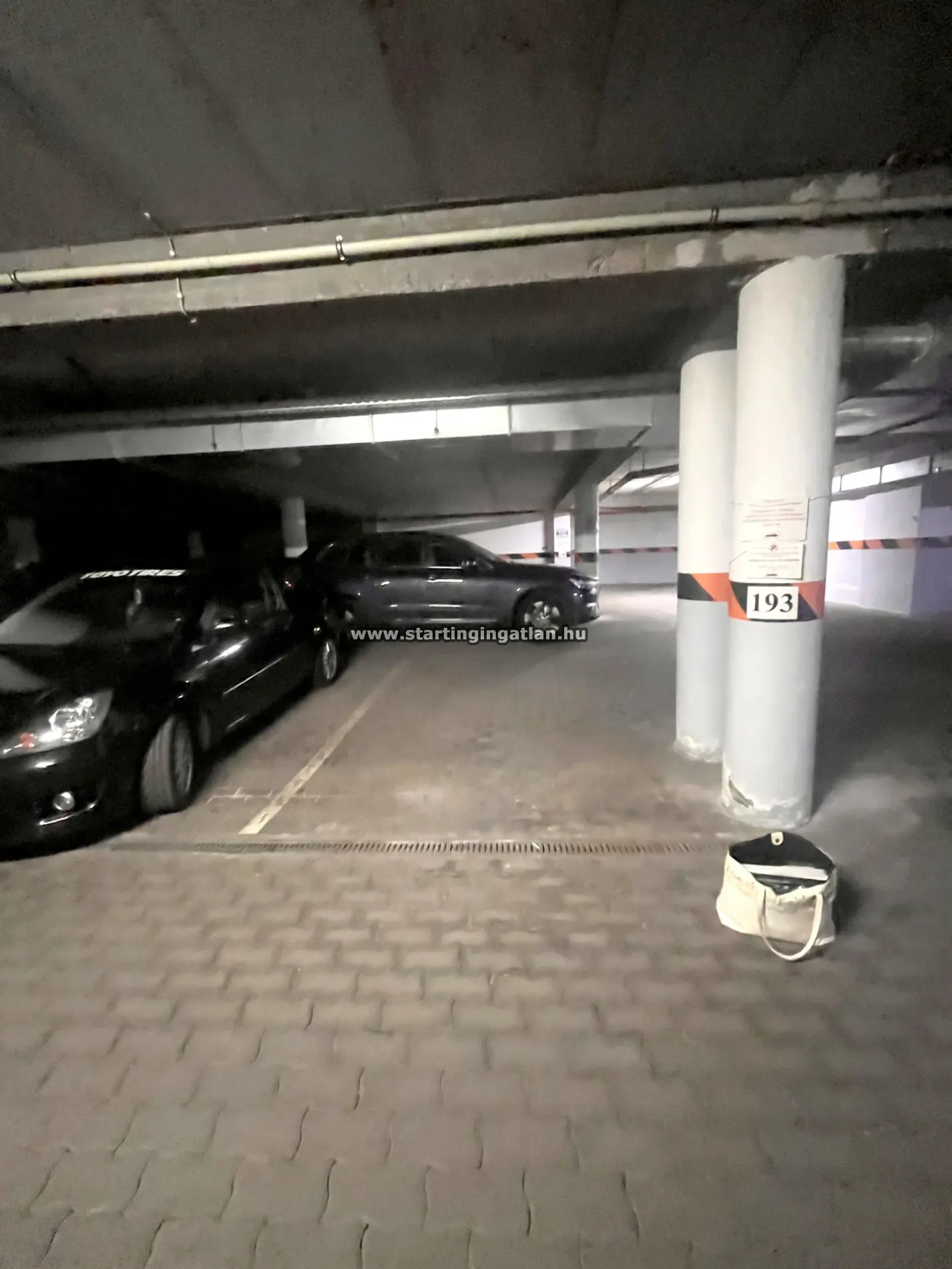 Eladó Garázs Budapest III. kerület, Lajos utca kép 2